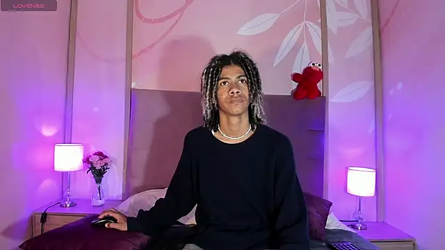 Maxim-Walker online show from February 2025 02:57:02 AM