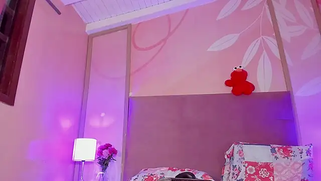 Maxim-Walker online show from February 2025 03:42:02 AM