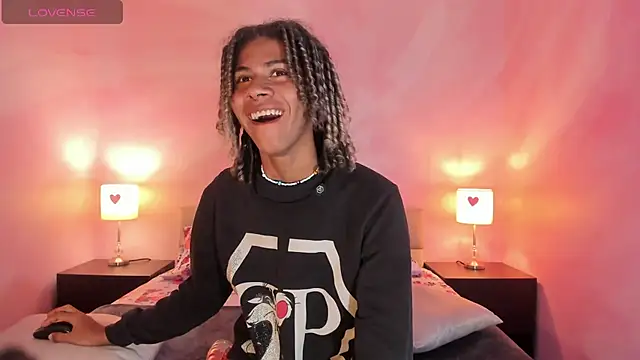 Maxim-Walker online show from March 2025 03:04:02 AM