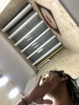 Maxim-Walker online show from September 2025 03:17:02 AM