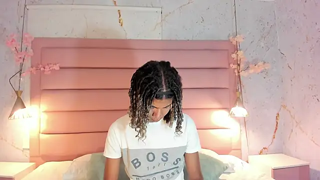 Maxim-Walker online show from September 2025 02:22:02 AM