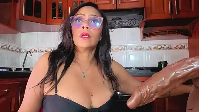 Snapshot of AmberNix chatting on April 2026 08:57:02 PM AmberNix online show from April 2026 08:57:02 PM