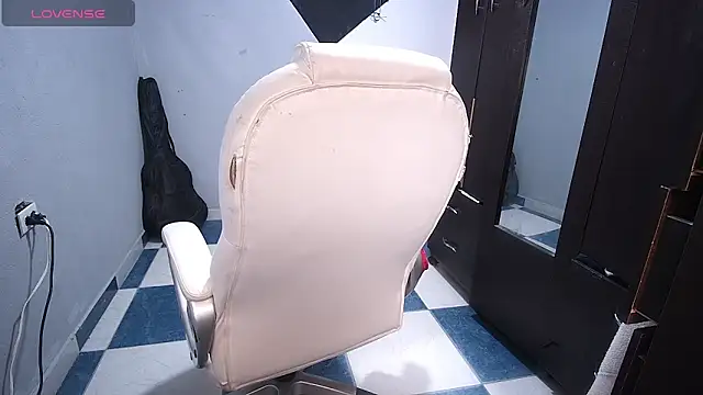 grace molly14 online show from March 2025 01:42:02 PM