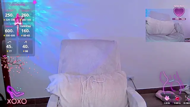 HollyDominic online show from December 2024 09:30:02 PM