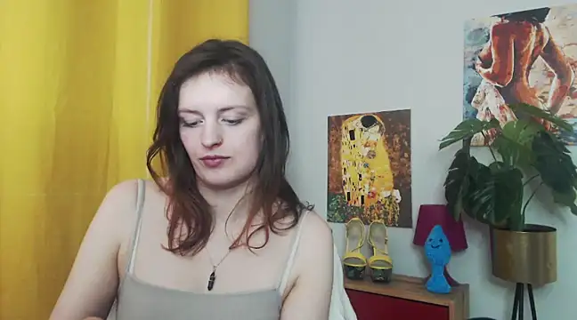 juicyNadine online show from February 2025 09:20:02 AM