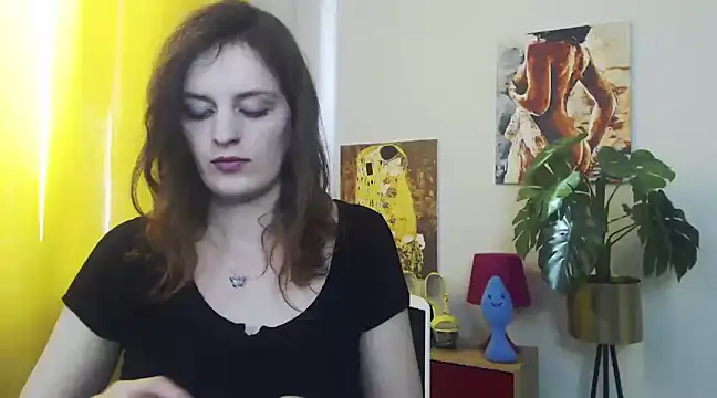 juicyNadine online show from March 2025 12:26:02 PM