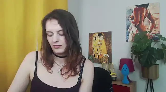 juicyNadine online show from March 2025 12:26:01 PM