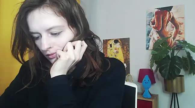 juicyNadine online show from March 2025 09:20:02 AM