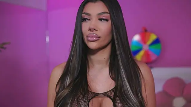 NatyDesiree online show from February 2025 07:35:01 PM