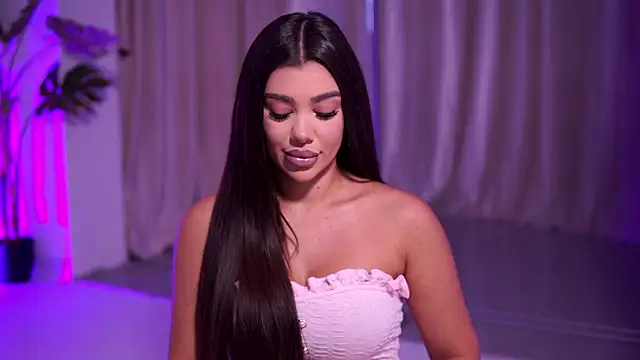 NatyDesiree online show from March 2026 08:02:02 PM