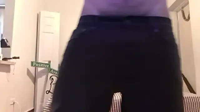 pantslesstraveler plt online show from June 2026 09:06:01 PM
