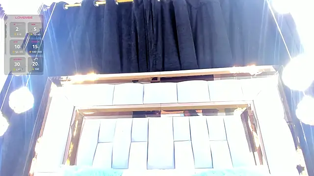 RileySweett online show from October 2025 11:55:02 AM