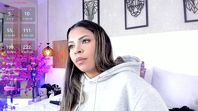 Snapshot of nahomiidasilva_ chatting on March 2025 11:11:01 PM nahomiidasilva online show from March 2025 11:11:01 PM