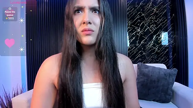 paulina sweett  online show from March 2025 12:35:02 PM