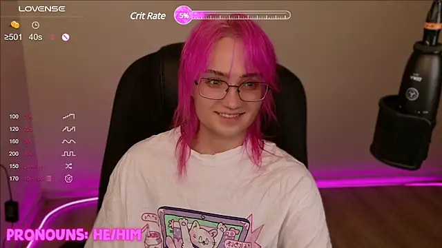 Snapshot of CuteYukiKun chatting on December 2024 08:39:02 PM CuteYukiKun online show from December 2024 08:39:02 PM