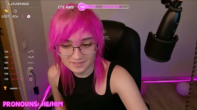 Snapshot of CuteYukiKun chatting on December 2024 09:51:01 PM CuteYukiKun online show from December 2024 09:51:01 PM