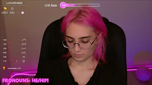 Snapshot of CuteYukiKun chatting on December 2024 02:17:01 AM CuteYukiKun online show from December 2024 02:17:01 AM