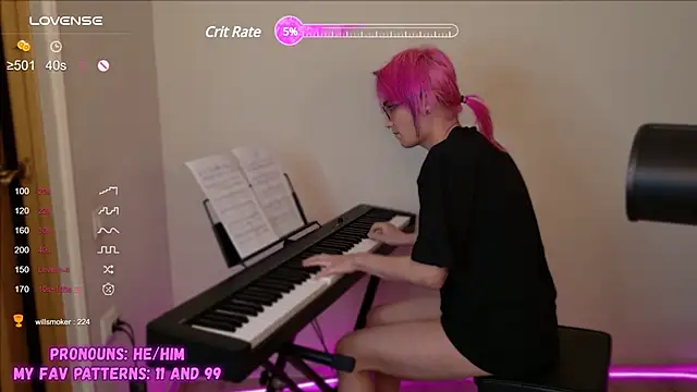 Snapshot of CuteYukiKun chatting on January 2025 06:52:01 PM CuteYukiKun online show from January 2025 06:52:01 PM