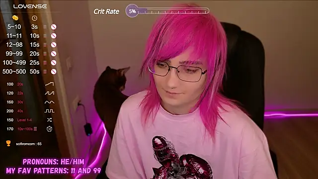 Snapshot of CuteYukiKun chatting on January 2025 08:39:01 PM CuteYukiKun online show from January 2025 08:39:01 PM