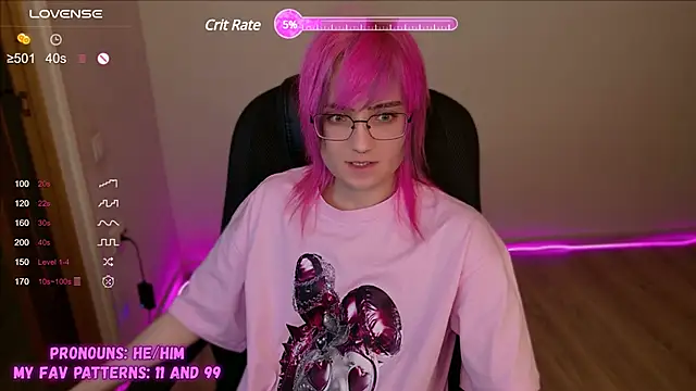 Snapshot of CuteYukiKun chatting on January 2025 03:58:01 PM CuteYukiKun online show from January 2025 03:58:01 PM