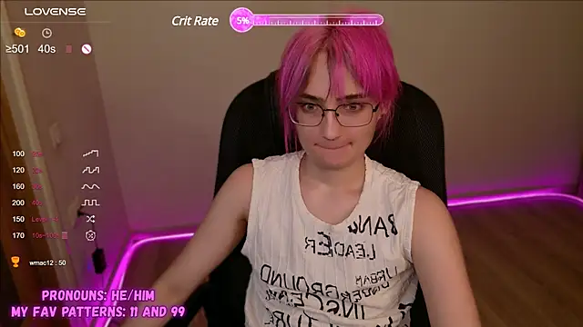 Snapshot of CuteYukiKun chatting on February 2025 10:28:02 PM CuteYukiKun online show from February 2025 10:28:02 PM