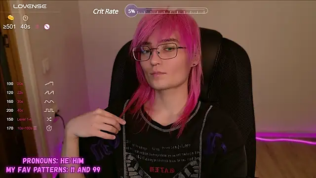 Snapshot of CuteYukiKun chatting on February 2025 04:55:01 PM CuteYukiKun online show from February 2025 04:55:01 PM