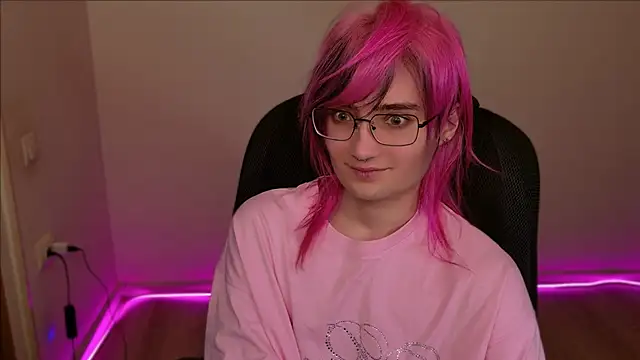 Snapshot of CuteYukiKun chatting on March 2025 12:09:02 AM CuteYukiKun online show from March 2025 12:09:02 AM