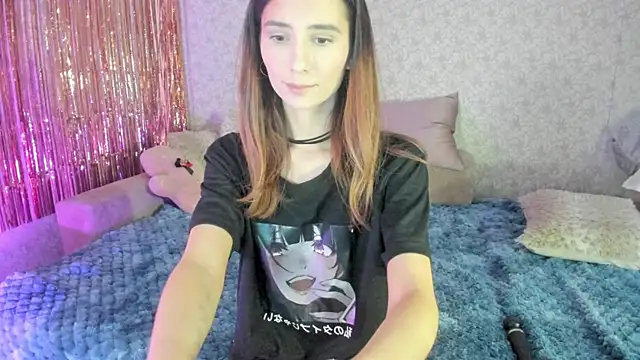 crystalnut online show from January 2025 12:04:02 PM