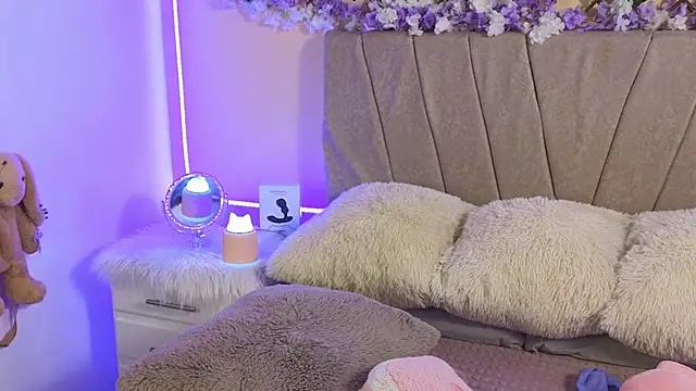 Baby Xian online show from January 2025 10:23:01 PM