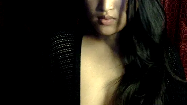 charming karishma online show from September 2025 10:50:01 AM