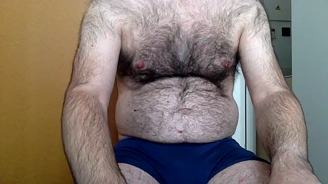 Snapshot of spanishairy chatting on December 2024 02:41:02 PM spanishairy online show from December 2024 02:41:02 PM