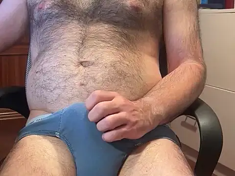 Snapshot of spanishairy chatting on October 2025 05:07:01 AM spanishairy online show from October 2025 05:07:01 AM