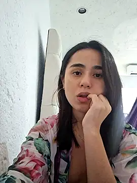 estibaliz online show from September 2025 08:19:01 PM