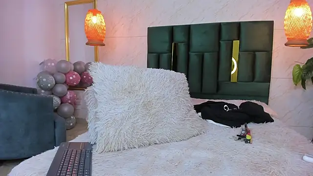 Snapshot of Levy_Steve chatting on October 2025 04:04:01 AM Levy Steve online show from October 2025 04:04:01 AM