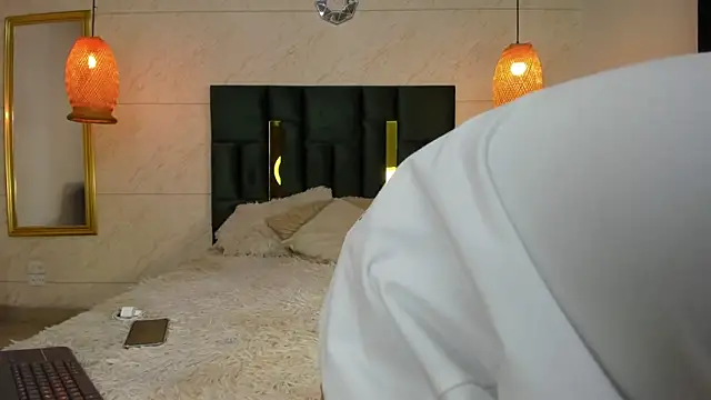 Snapshot of Levy_Steve chatting on November 2025 03:39:02 AM Levy Steve online show from November 2025 03:39:02 AM