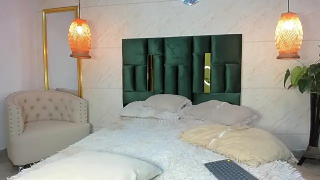 Snapshot of Levy_Steve chatting on November 2025 05:28:02 AM Levy Steve online show from November 2025 05:28:02 AM