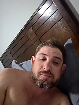 Snapshot of caliguy37 chatting on April 2026 04:33:02 AM caliguy37 online show from April 2026 04:33:02 AM