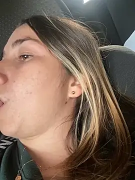 Iris love18 online show from February 2025 10:18:02 PM