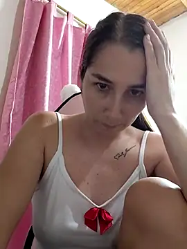 Iris love18 online show from January 2026 11:43:01 PM