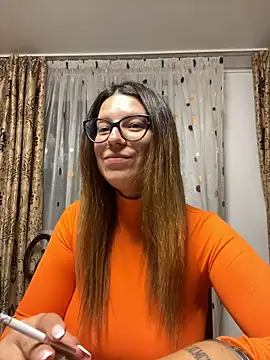 NadiraNoor online show from September 2025 09:48:01 PM