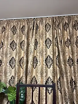 NadiraNoor online show from November 2025 04:12:02 AM