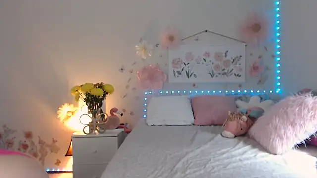 Snapshot of Poisson_Eva chatting on April 2026 10:34:02 PM Poisson Eva online show from April 2026 10:34:02 PM
