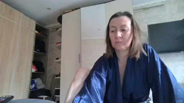 WindChristy online show from October 2025 12:24:02 PM