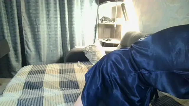 WindChristy online show from November 2025 04:00:01 AM