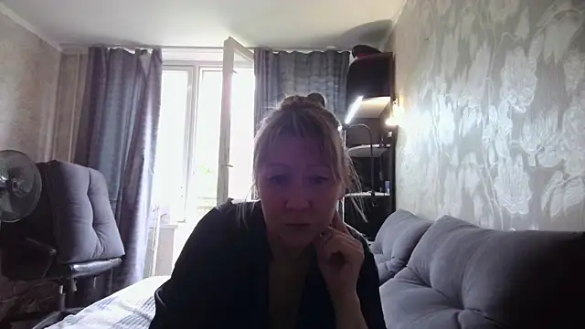 Snapshot of WindChristy chatting on May 2026 09:58:02 AM WindChristy online show from May 2026 09:58:02 AM
