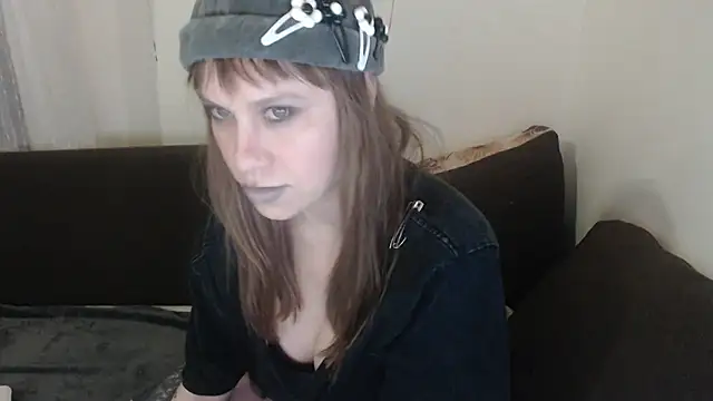 Snapshot of GinaAngelina chatting on May 2026 10:51:02 PM GinaAngelina online show from May 2026 10:51:02 PM
