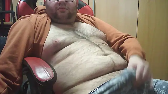 Javier bear online show from February 2025 02:02:01 PM