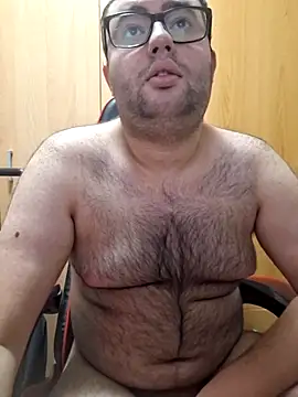 Javier bear online show from September 2025 09:48:01 PM