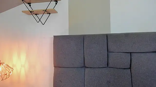 Snapshot of mailin18 chatting on February 2025 10:20:02 PM mailin18 online show from February 2025 10:20:02 PM