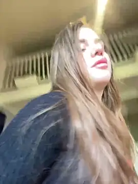 EmiliaCatalina online show from March 2025 07:34:02 PM